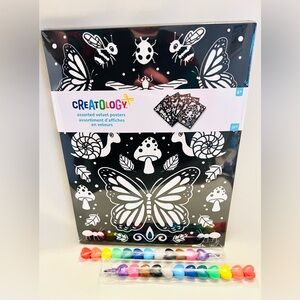 Creatology x Ooly Stackable Crayons & Fuzzy Poster Assortment Set